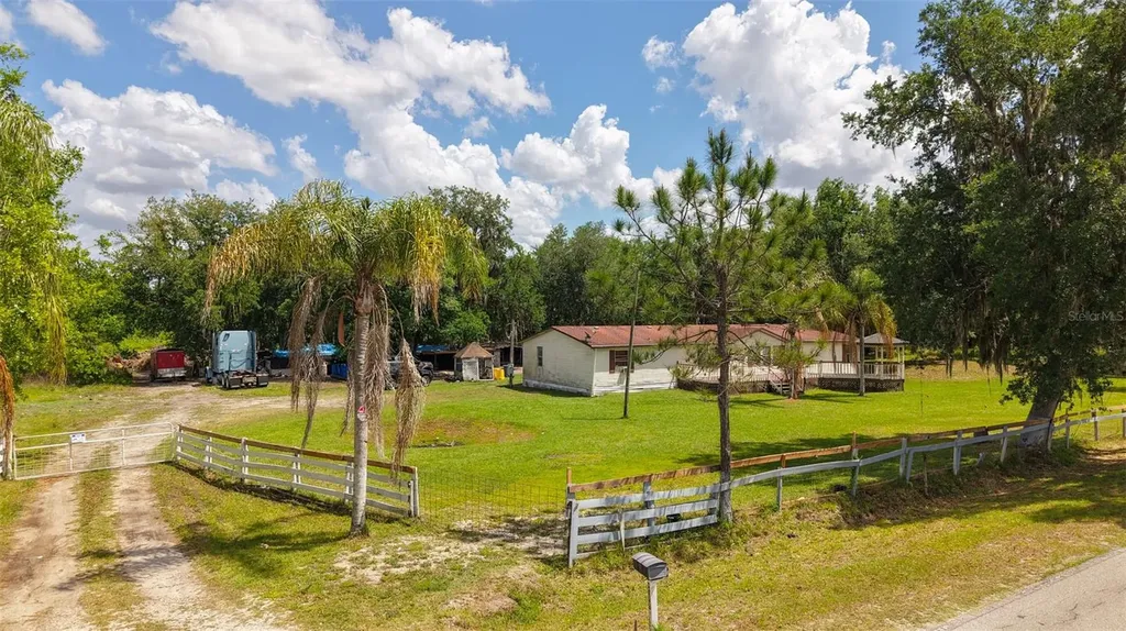 3604 Cork Road Plant City FL 33565