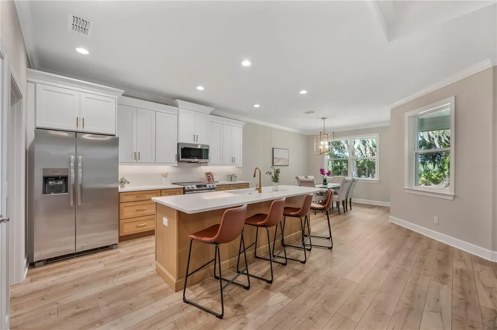4537 Fairway Oaks Drive Mulberry FL 33860