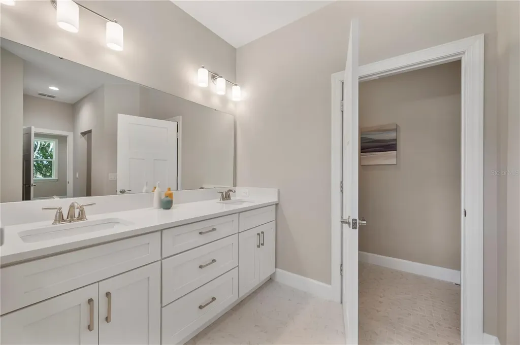 4537 Fairway Oaks Drive Mulberry FL 33860