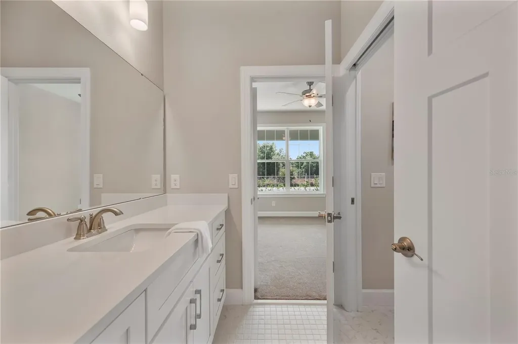 4537 Fairway Oaks Drive Mulberry FL 33860