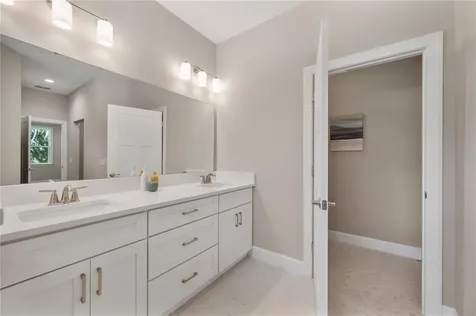 4537 Fairway Oaks Drive Mulberry FL 33860