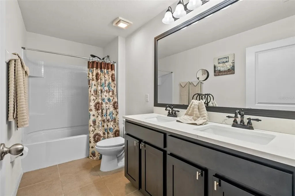 5946 81st Avenue N Pinellas Park FL 33781