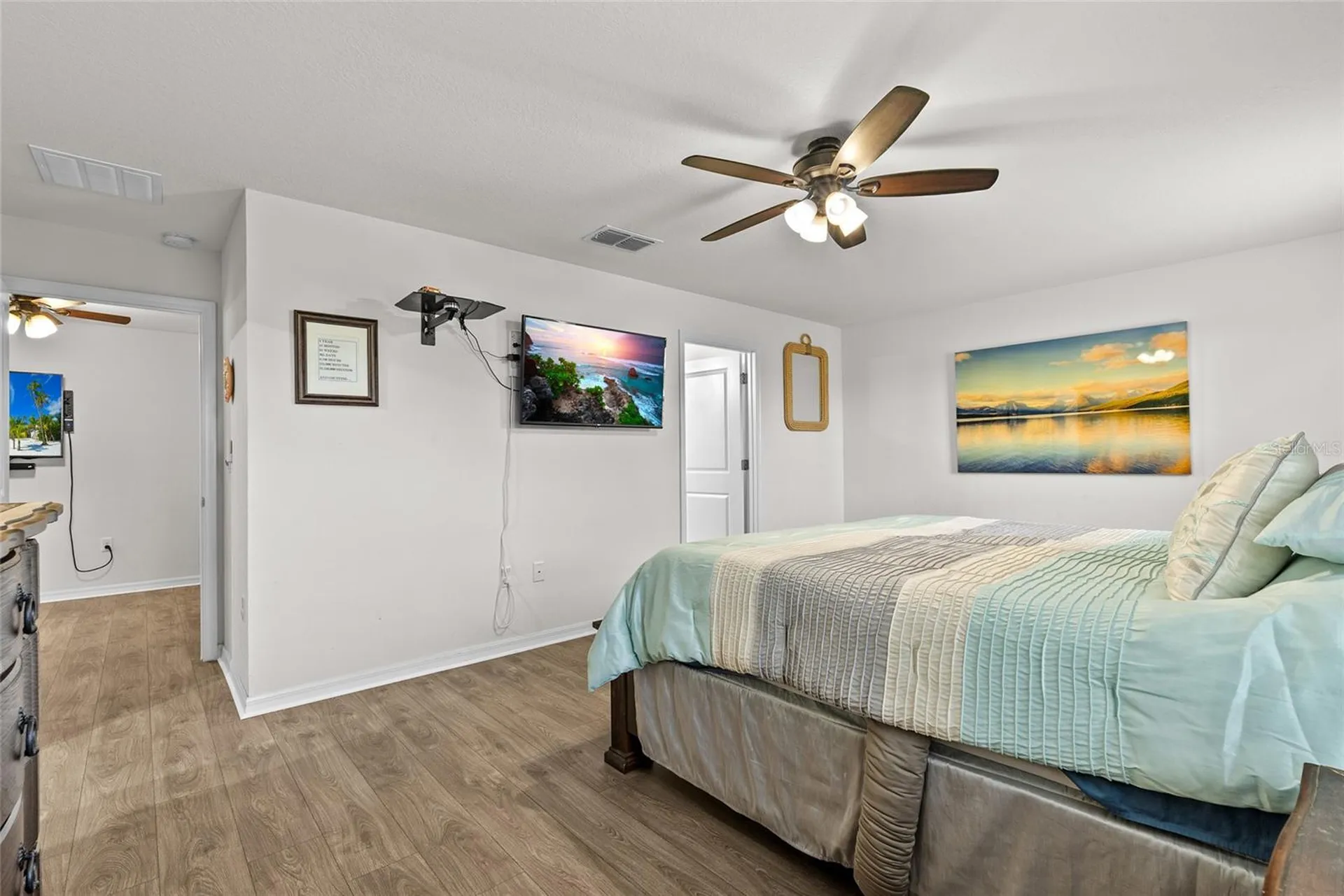 5946 81st Avenue N Pinellas Park FL 33781