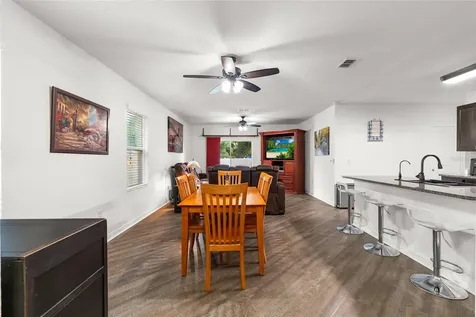 5946 81st Avenue N Pinellas Park FL 33781