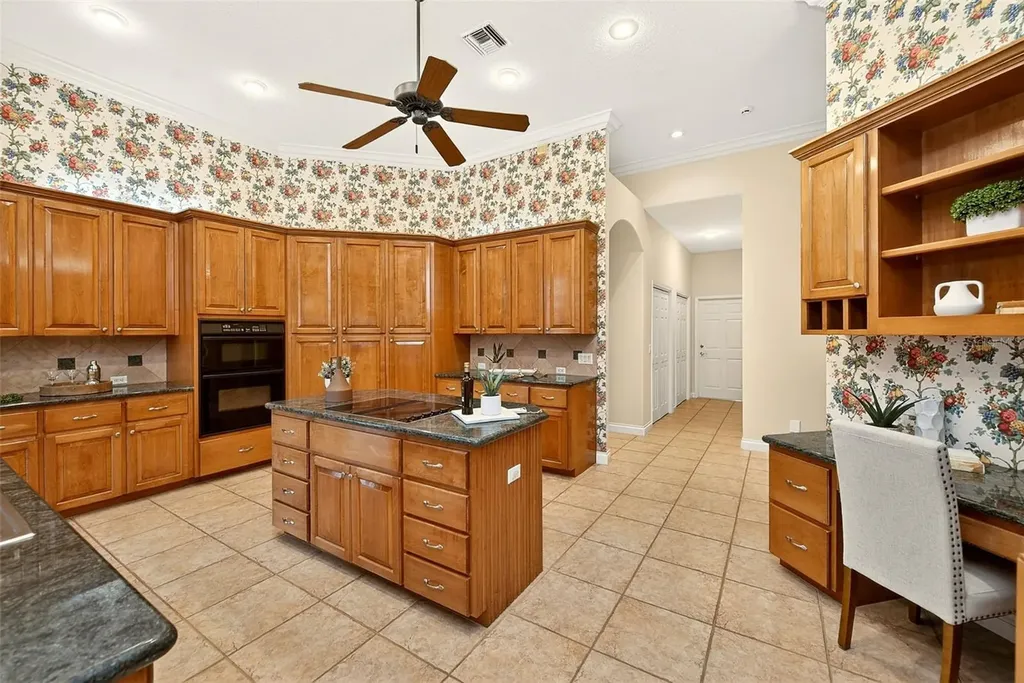 7640 Hunter Lane N Pinellas Park FL 33782