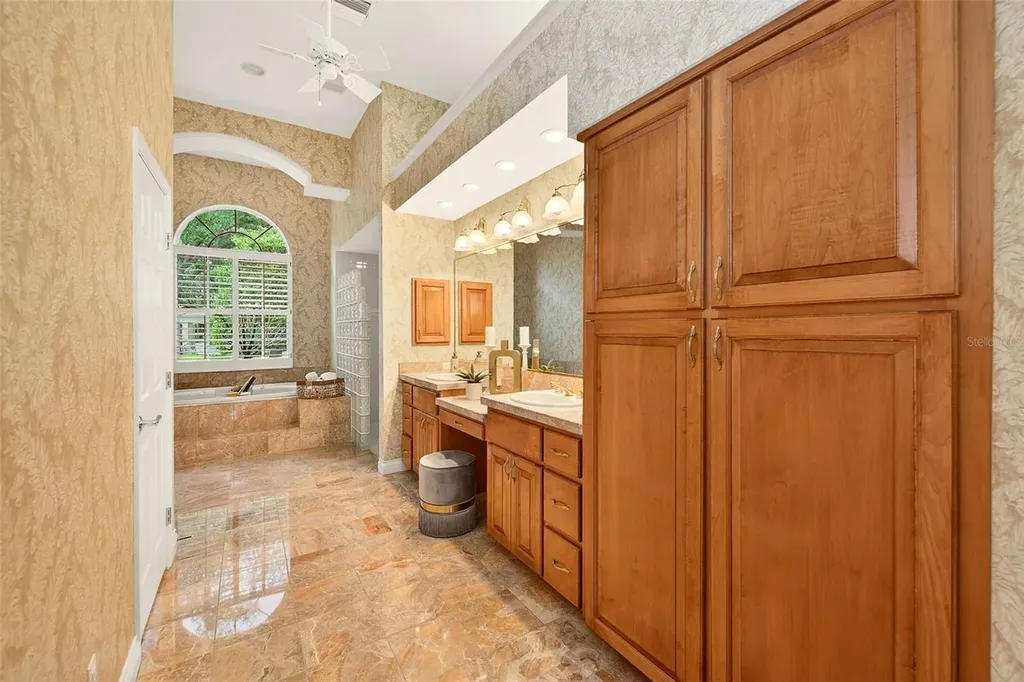 7640 Hunter Lane N Pinellas Park FL 33782