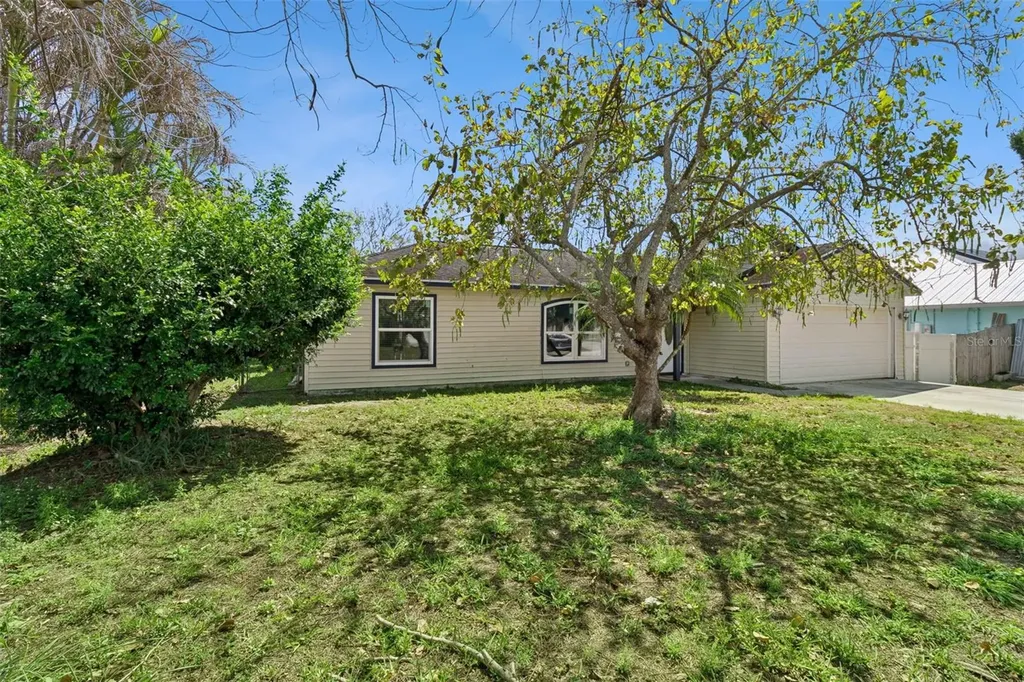 3349 SW Frankford Street Port St Lucie FL 34953