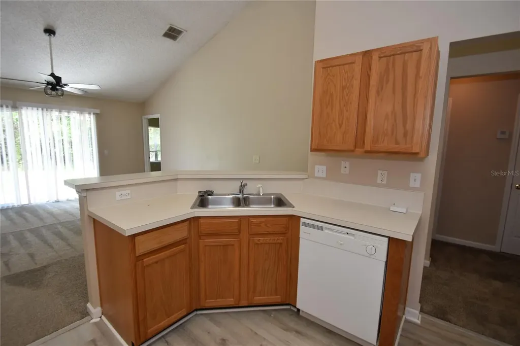 35 Regent Lane Palm Coast FL 32164