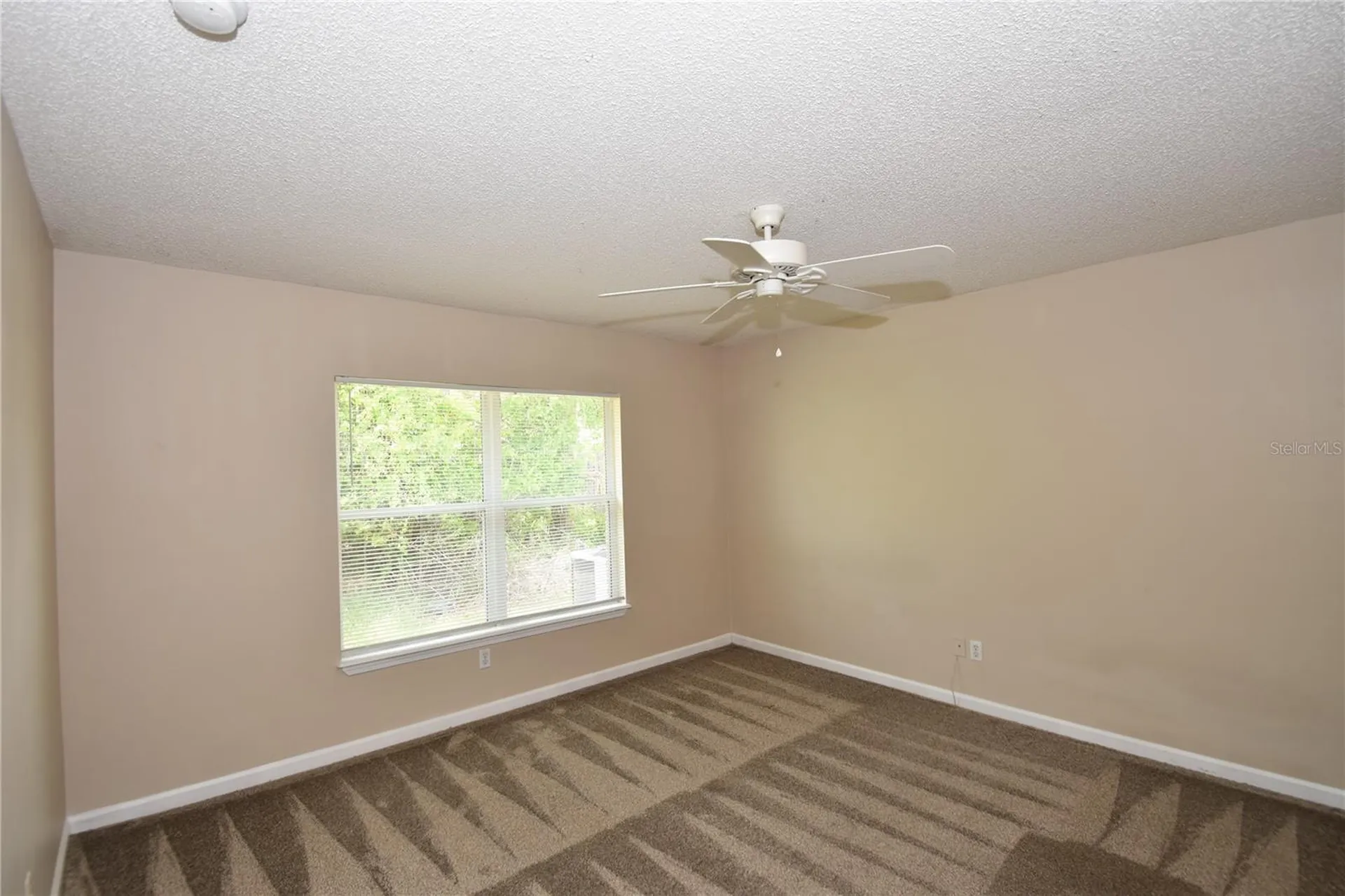 35 Regent Lane Palm Coast FL 32164