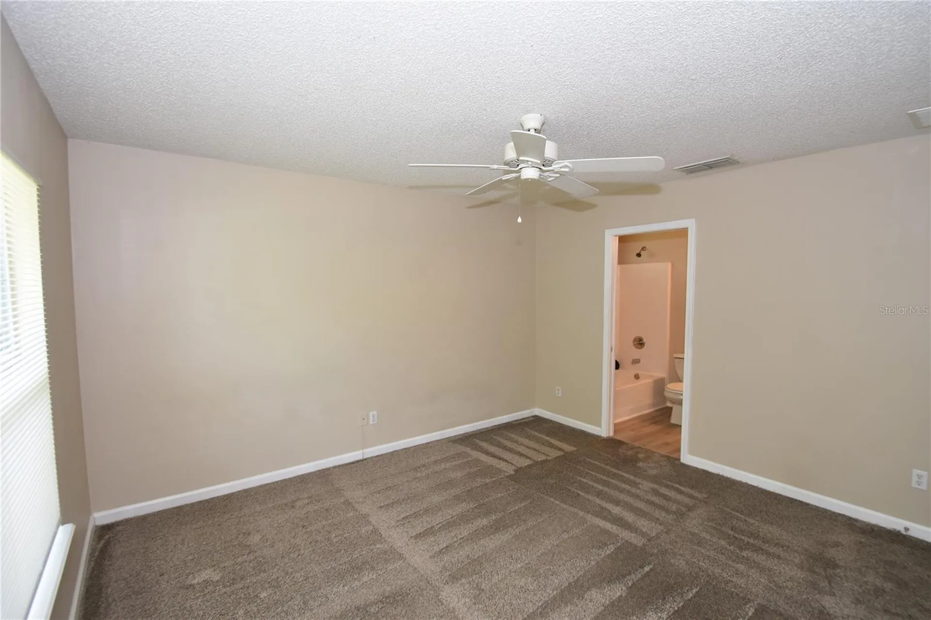 35 Regent Lane Palm Coast FL 32164