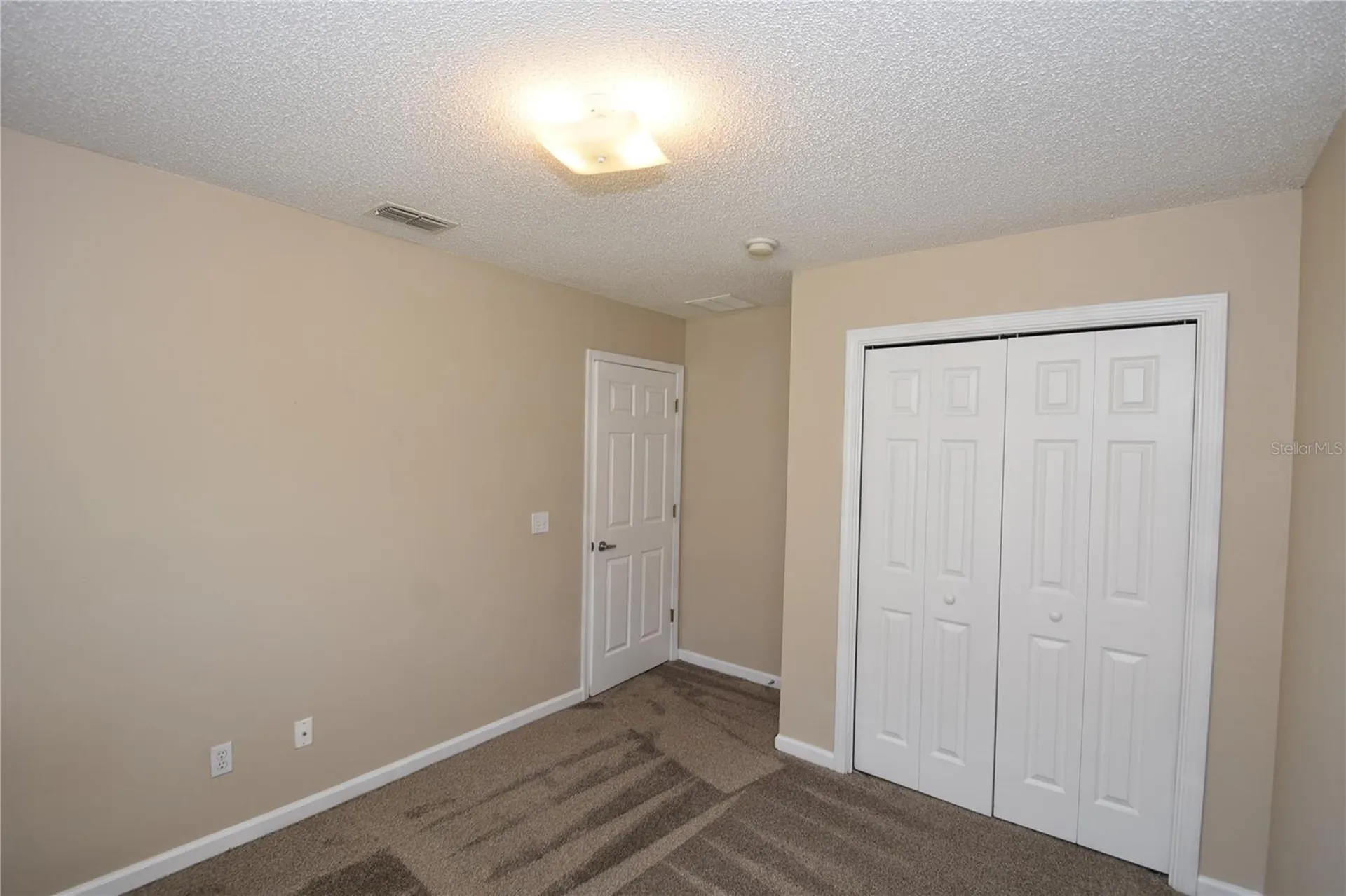 35 Regent Lane Palm Coast FL 32164