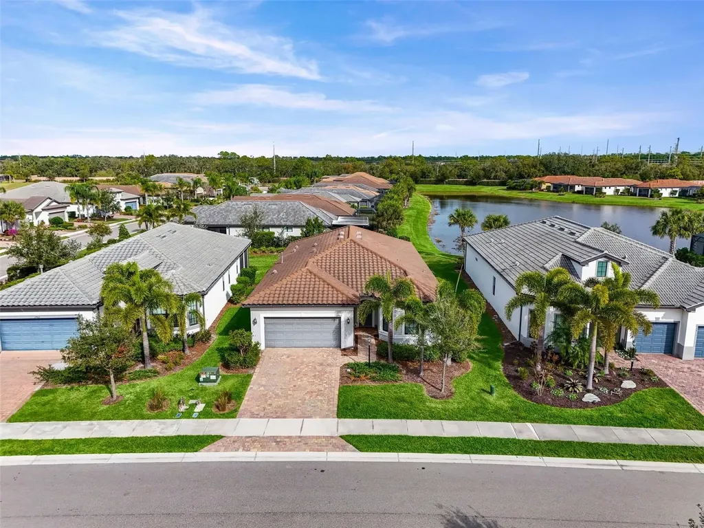 17907 Eastbrook Terrace Bradenton FL 34202