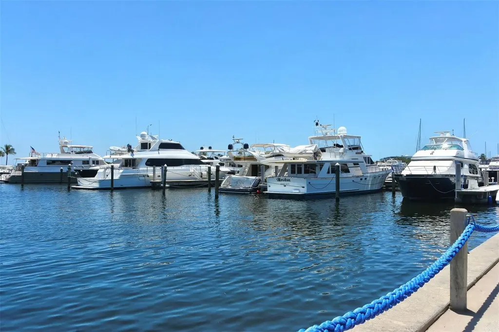 Longboat Key FL 34228
