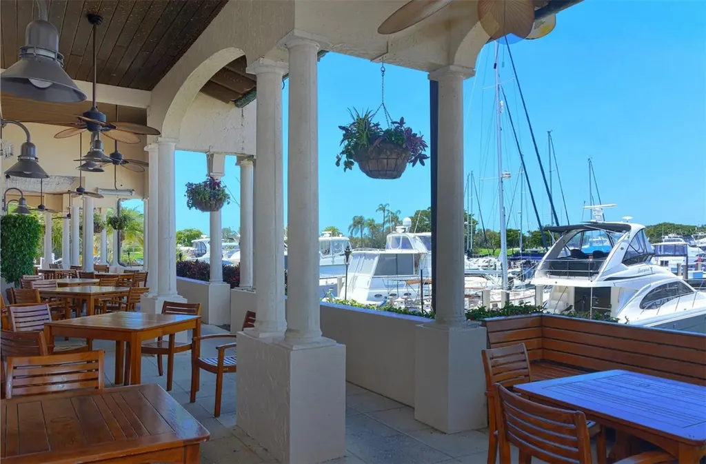 Longboat Key FL 34228