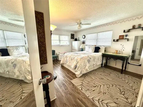 204 46th Avenue Terrace W Bradenton FL 34207