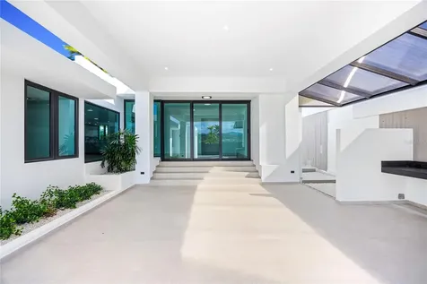 La Villa De Torrimar Rey Jorge 373 Guaynabo PR 00969