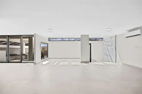 La Villa De Torrimar Rey Jorge 373 Guaynabo PR 00969