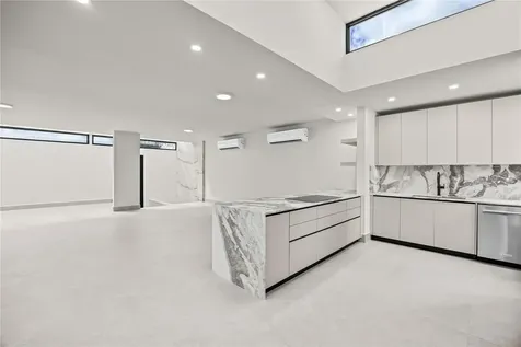 La Villa De Torrimar Rey Jorge 373 Guaynabo PR 00969