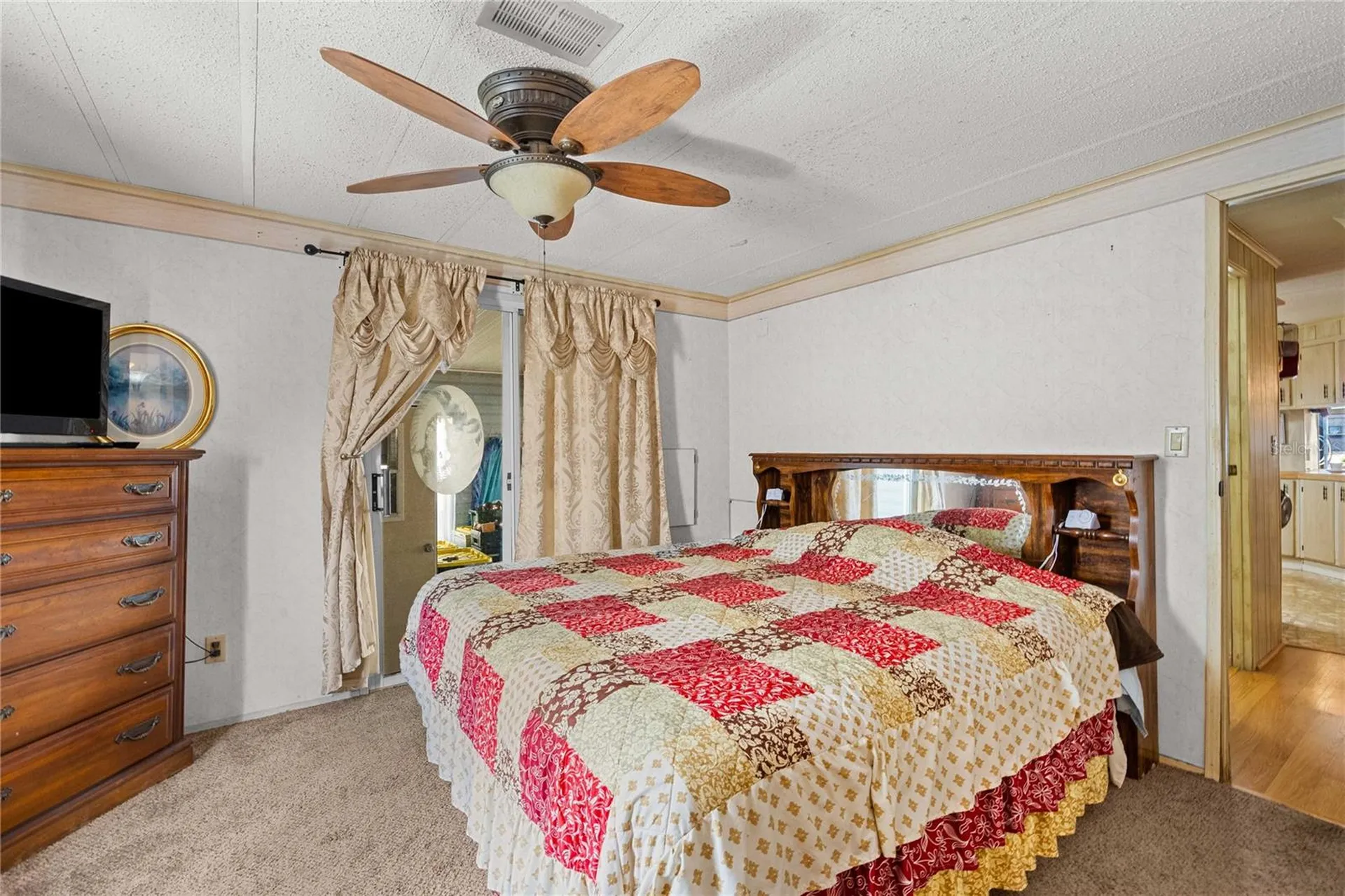 7135 El Dewitt Street Zephyrhills FL 33541