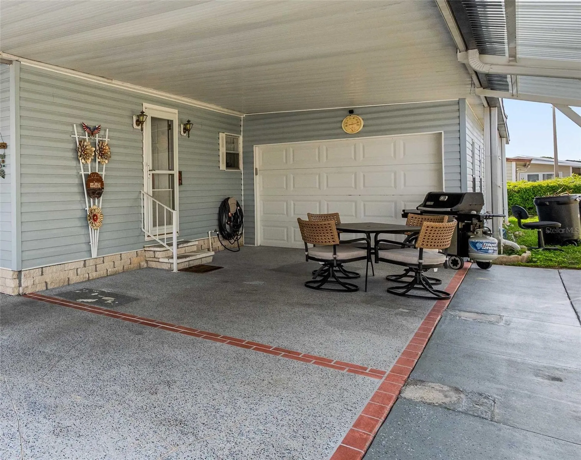 7135 El Dewitt Street Zephyrhills FL 33541