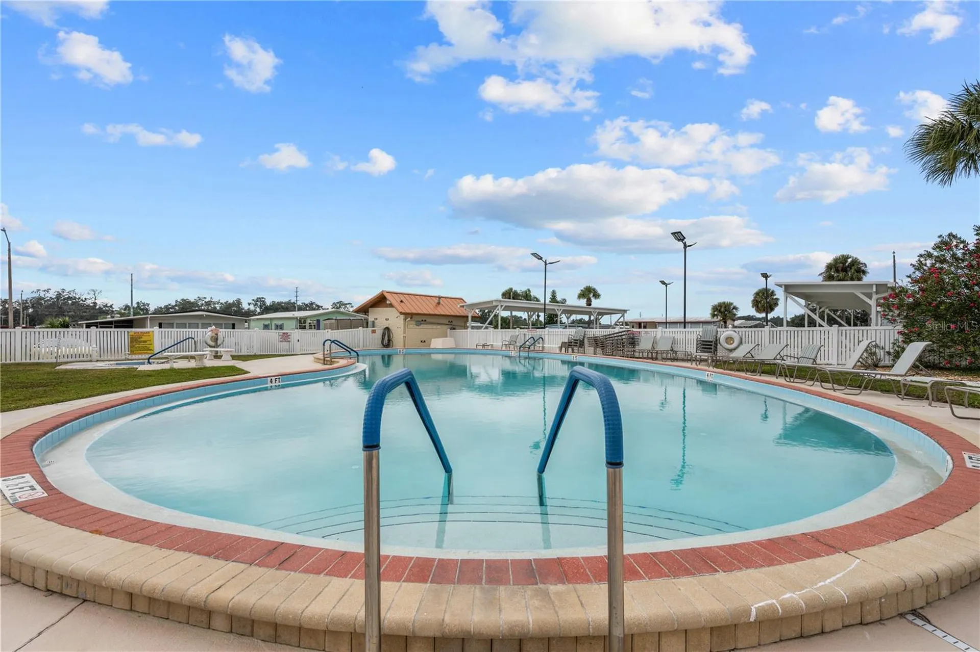 7135 El Dewitt Street Zephyrhills FL 33541