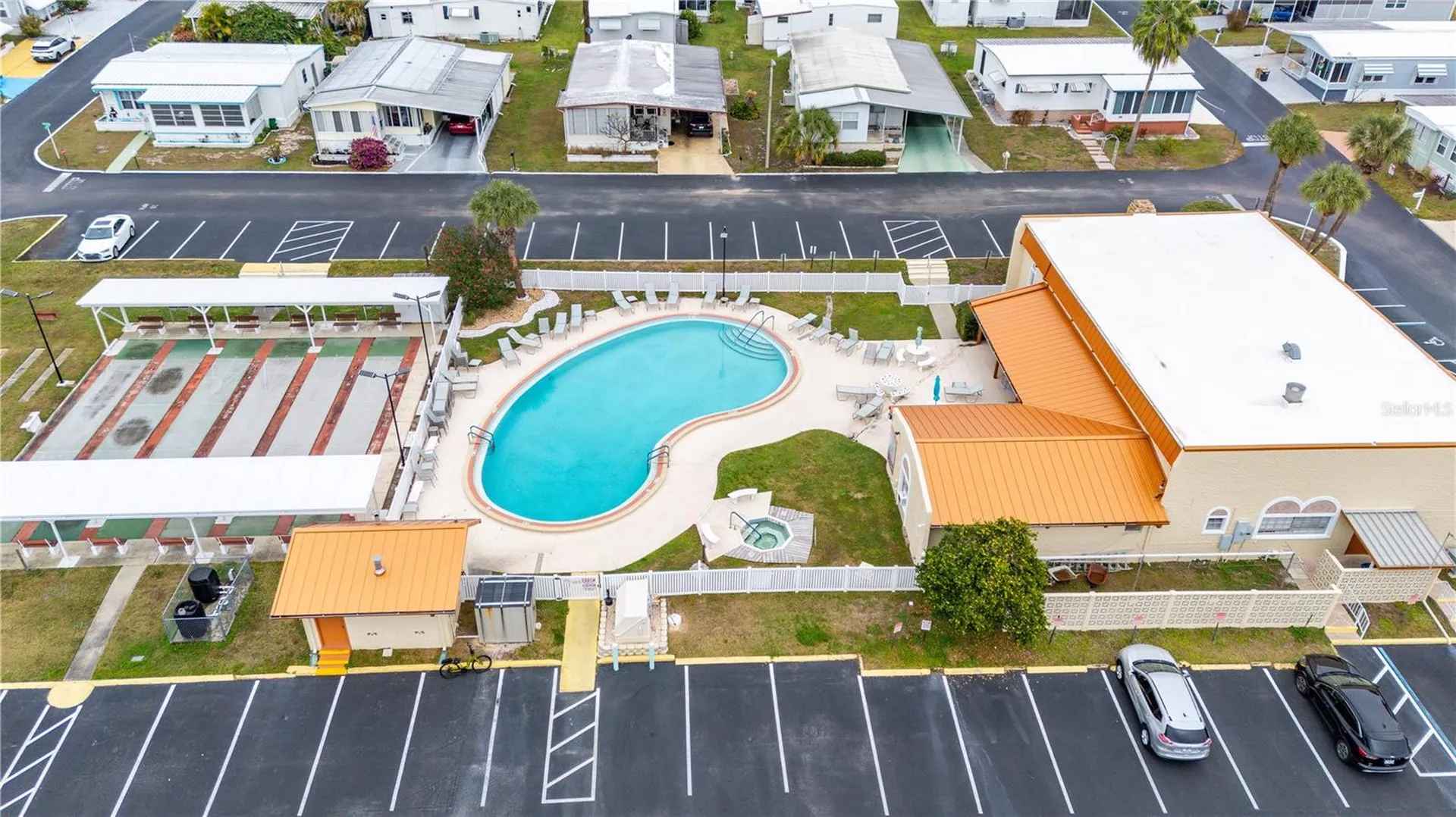 7135 El Dewitt Street Zephyrhills FL 33541