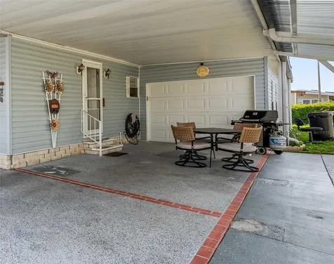 7135 El Dewitt Street Zephyrhills FL 33541