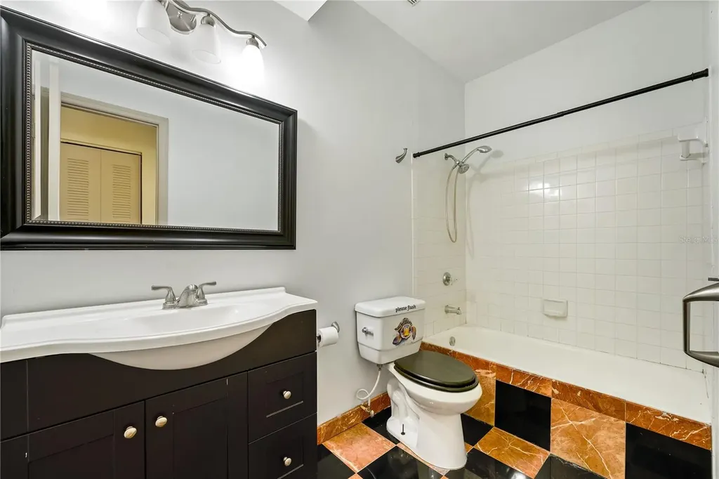 4107 Chatham Oak Court Tampa FL 33624