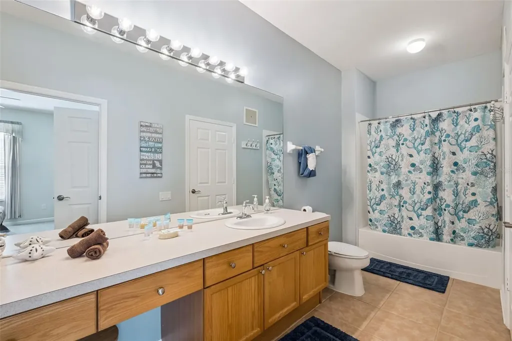 2302 Butterfly Palm Way Kissimmee FL 34747