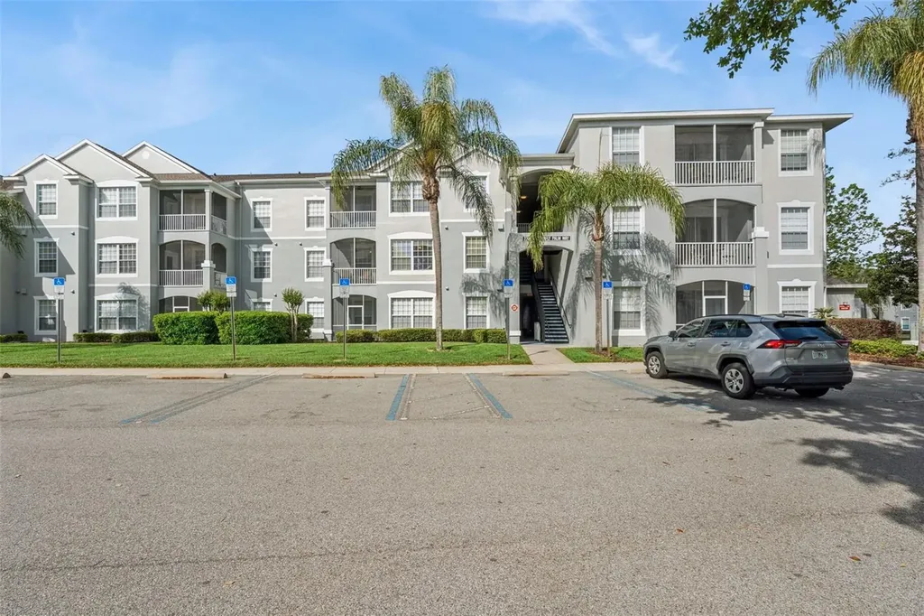 2302 Butterfly Palm Way Kissimmee FL 34747