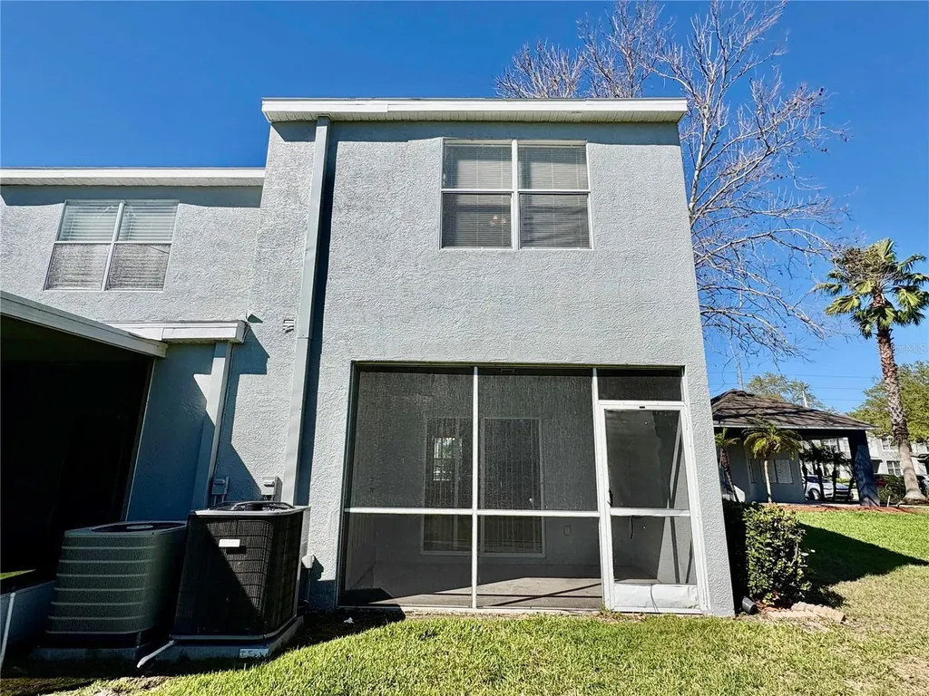 6002 Osprey Lake Circle Riverview FL 33578