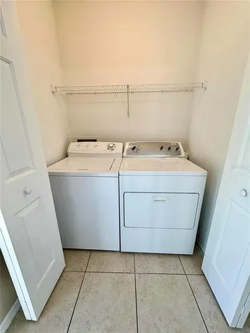 6002 Osprey Lake Circle Riverview FL 33578