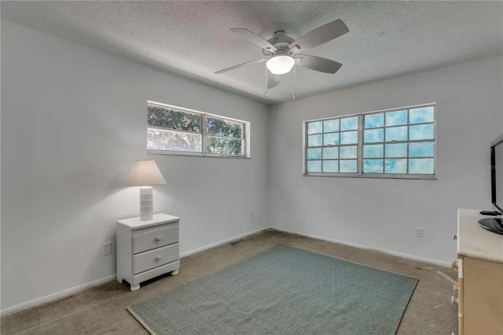 797 E 9th Avenue New Smyrna Beach FL 32169