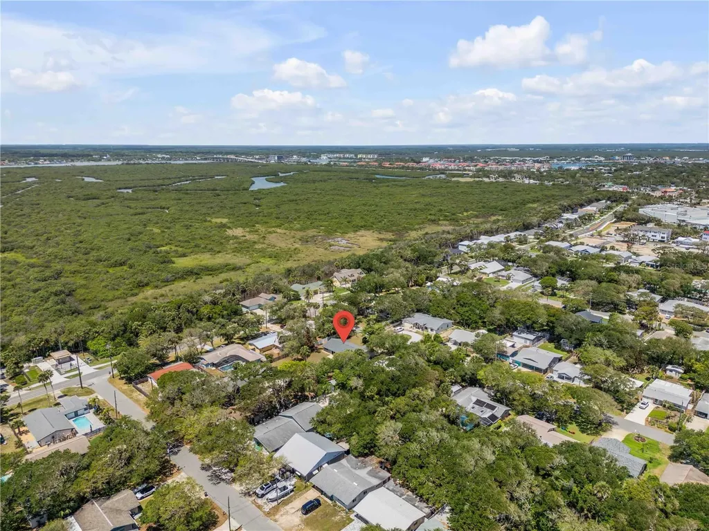 797 E 9th Avenue New Smyrna Beach FL 32169