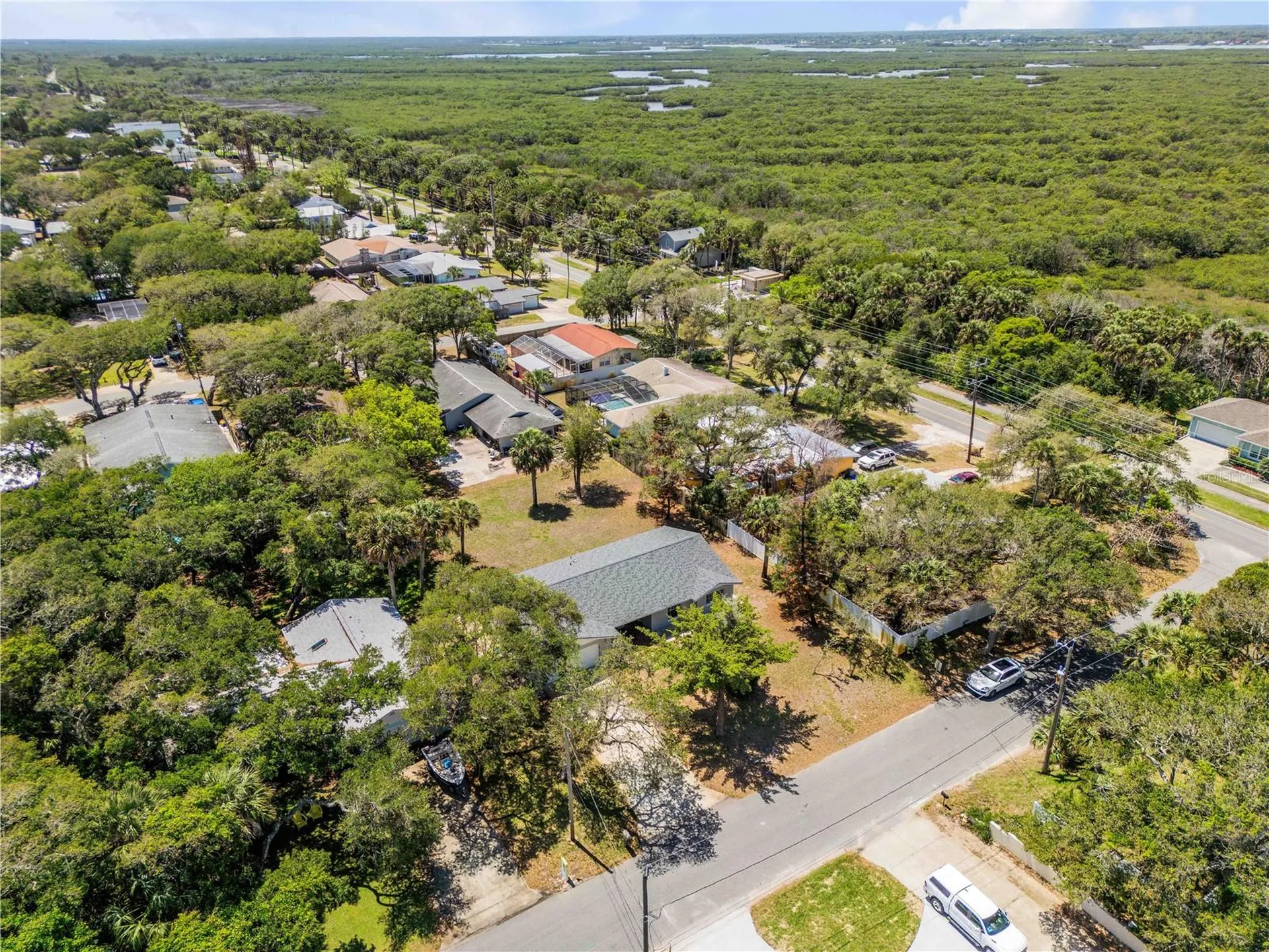 797 E 9th Avenue New Smyrna Beach FL 32169