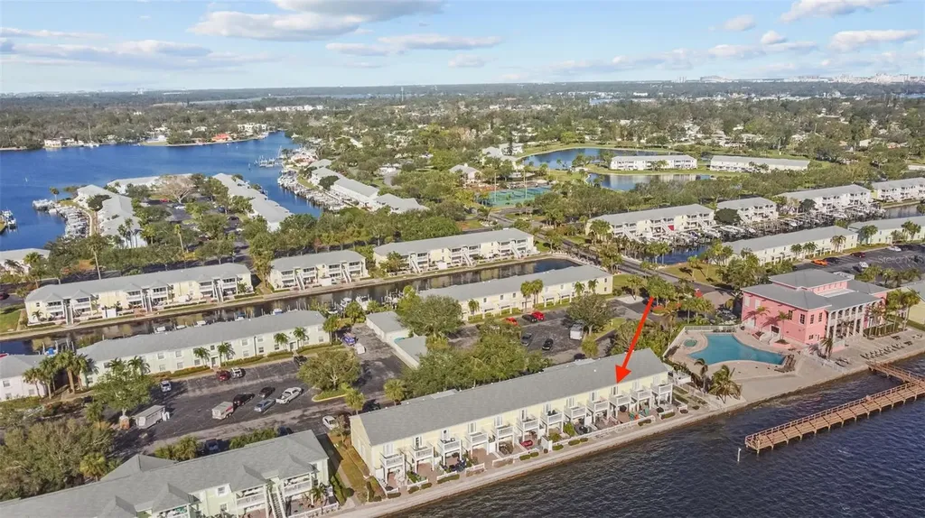 5026 Coquina Key Drive SE St Petersburg FL 33705