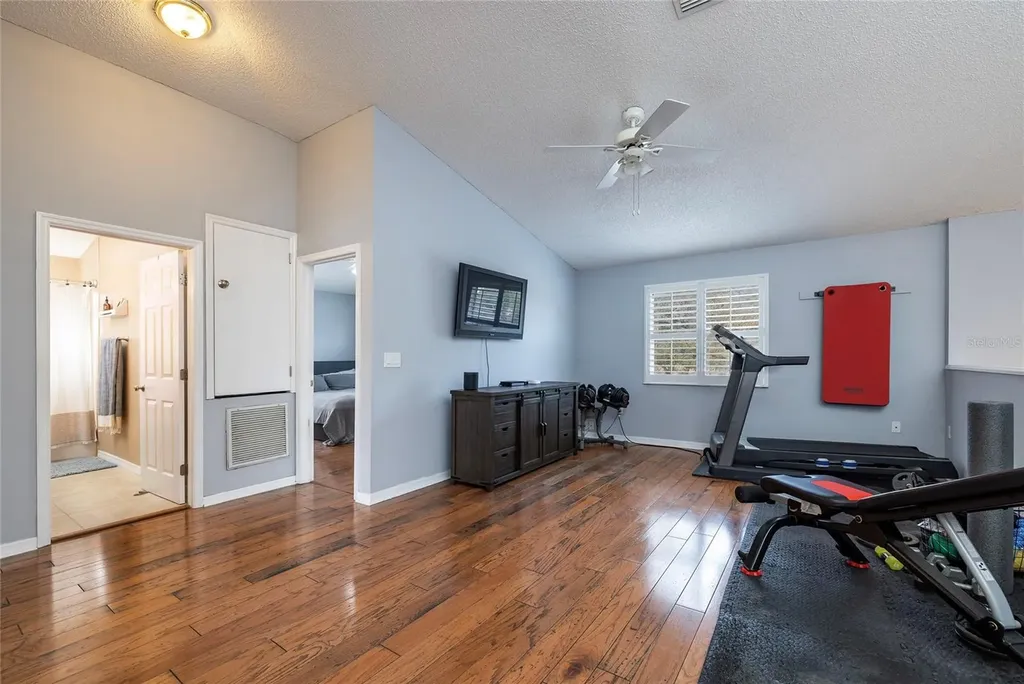 4859 Augusta Avenue Oldsmar FL 34677