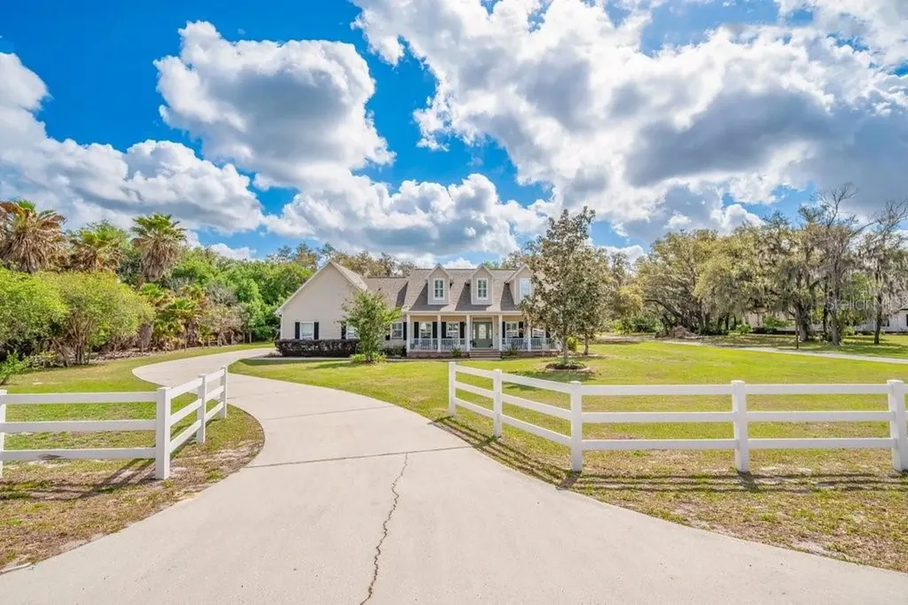 3916 Powerline Road Lithia FL 33547
