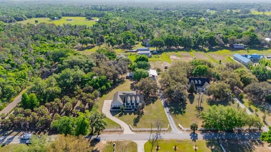 3916 Powerline Road Lithia FL 33547