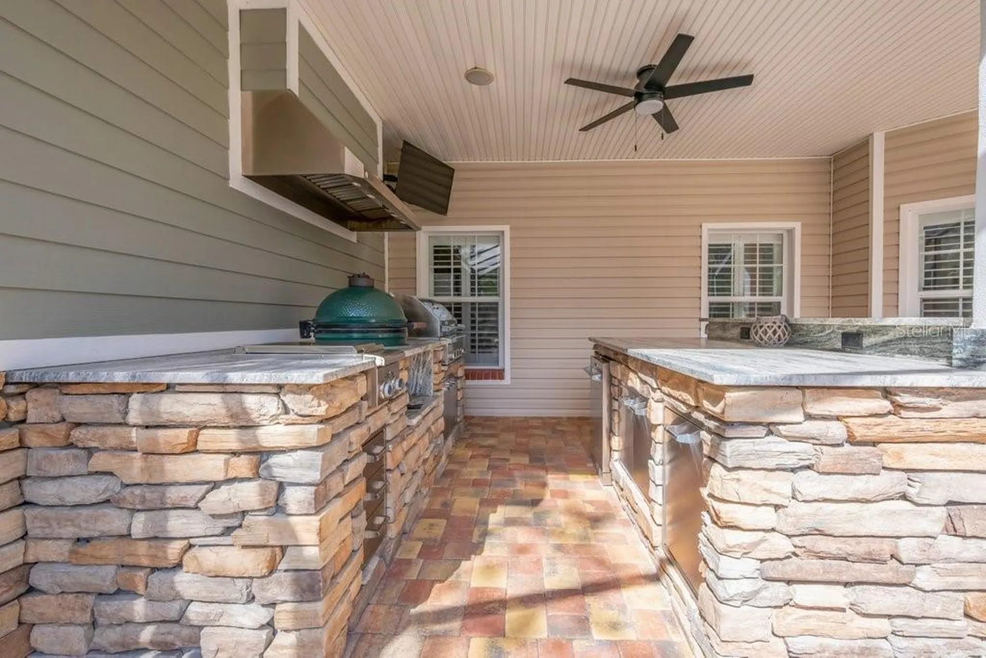3916 Powerline Road Lithia FL 33547