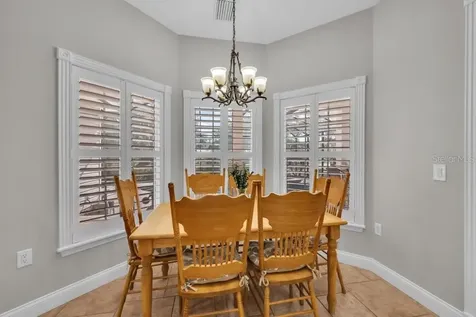 3916 Powerline Road Lithia FL 33547