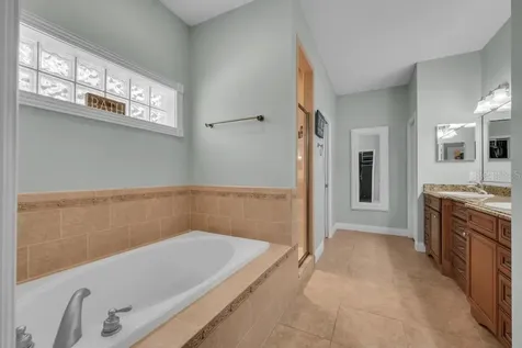 3916 Powerline Road Lithia FL 33547