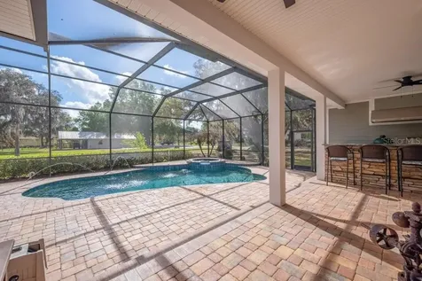 3916 Powerline Road Lithia FL 33547