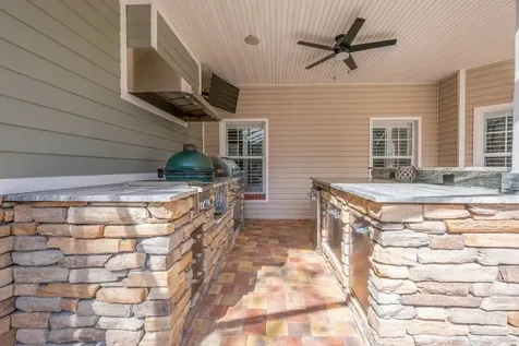 3916 Powerline Road Lithia FL 33547