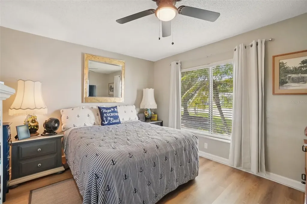 9153 42nd Way N Pinellas Park FL 33782