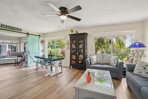 9153 42nd Way N Pinellas Park FL 33782