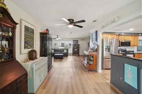 9153 42nd Way N Pinellas Park FL 33782
