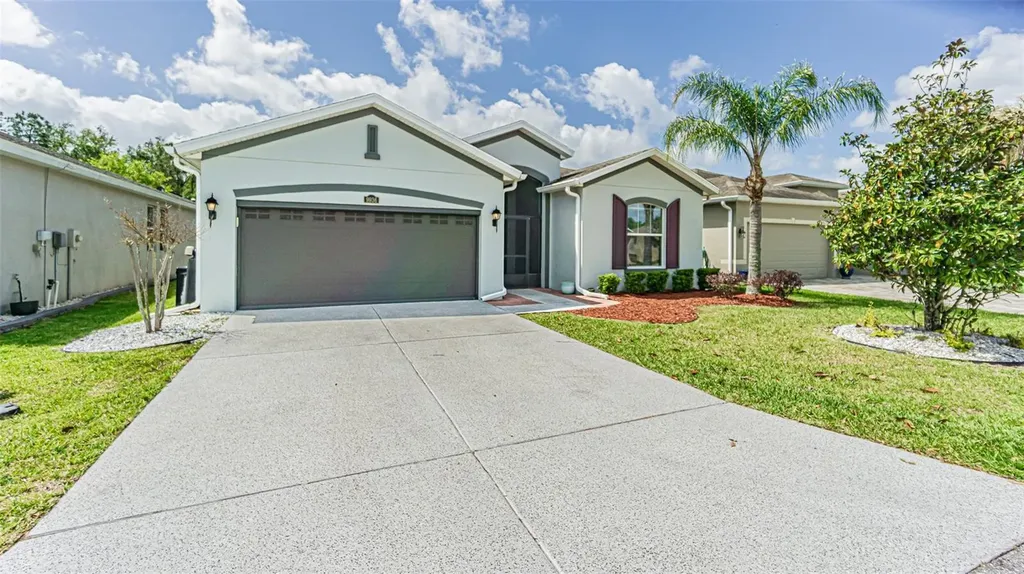9936 Gap Wedge Drive San Antonio FL 33576