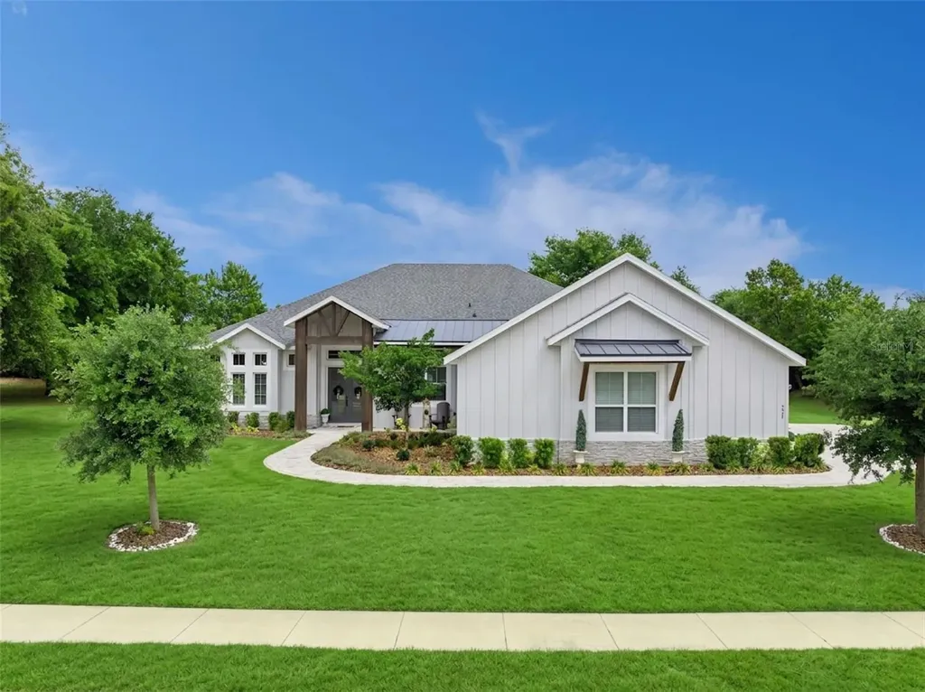 221 Two Lakes Lane Eustis FL 32726