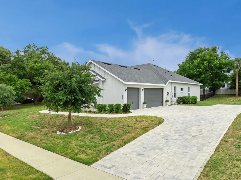 221 Two Lakes Lane Eustis FL 32726